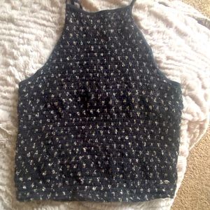 Crop halter top AE med